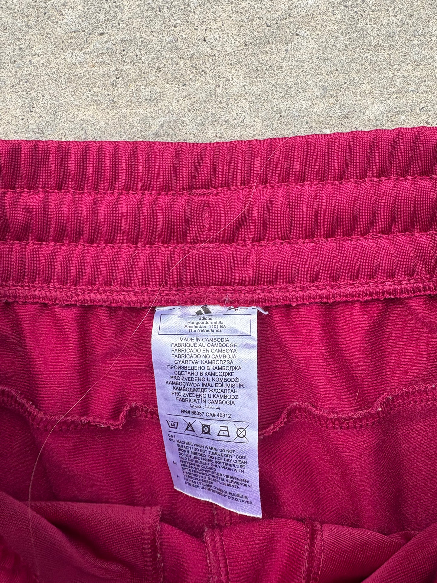 Adidas Trackpants (S)
