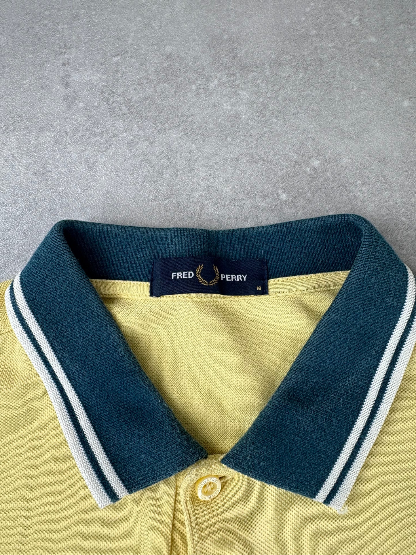 Fred Perry Poloshirt (M)