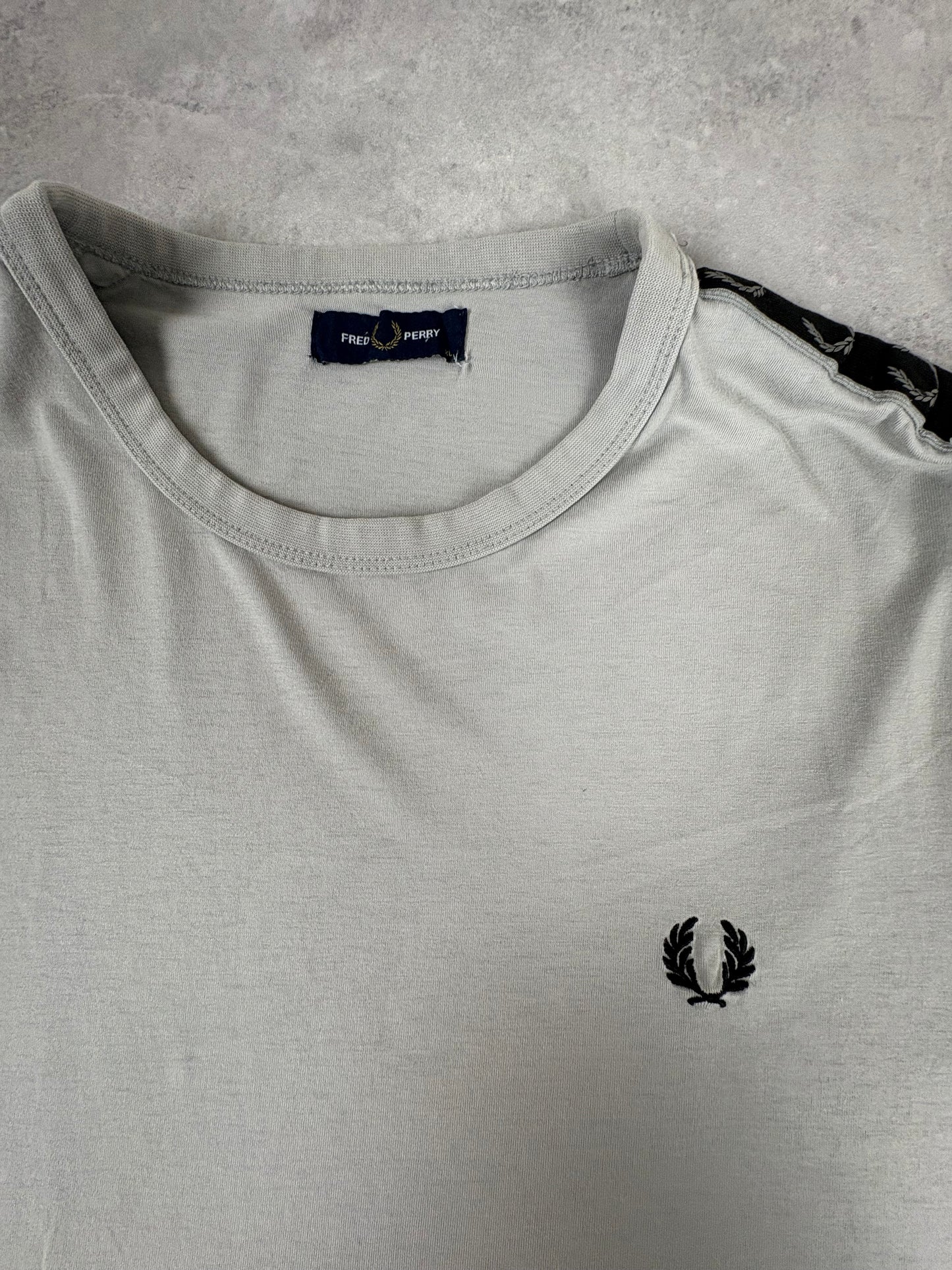 Fred Perry T-Shirt (XL)