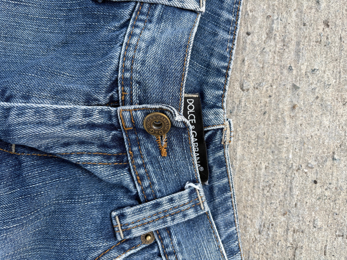 Dolce & Gabbana Baggy Jeans (34)
