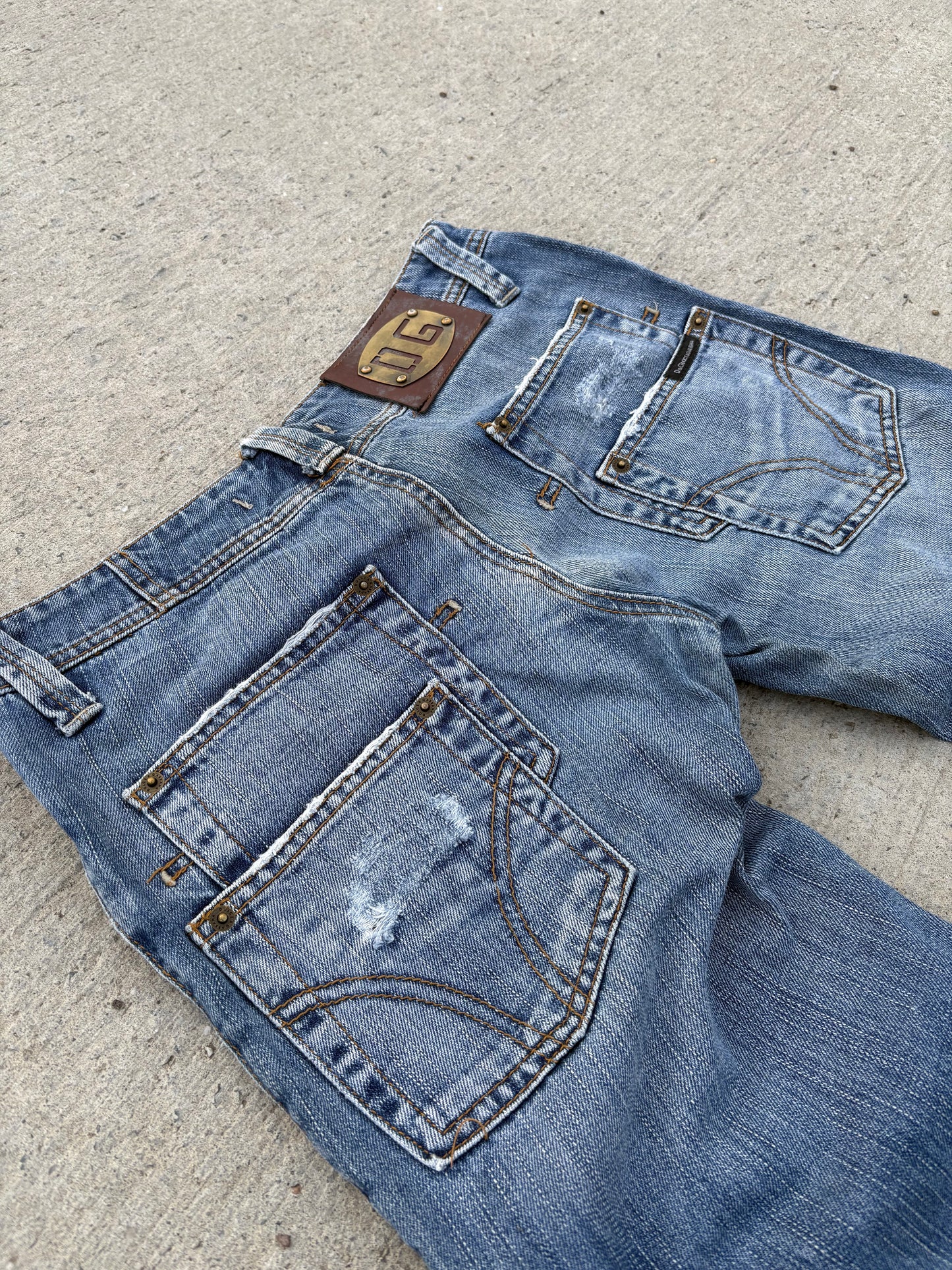 Dolce & Gabbana Baggy Jeans (34)