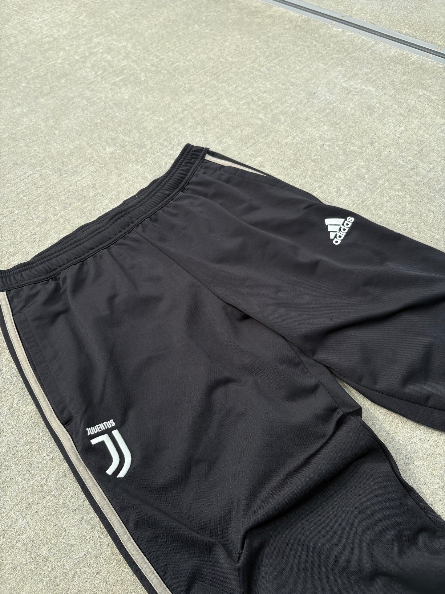 Adidas Juventus Turin Trackpants (M)