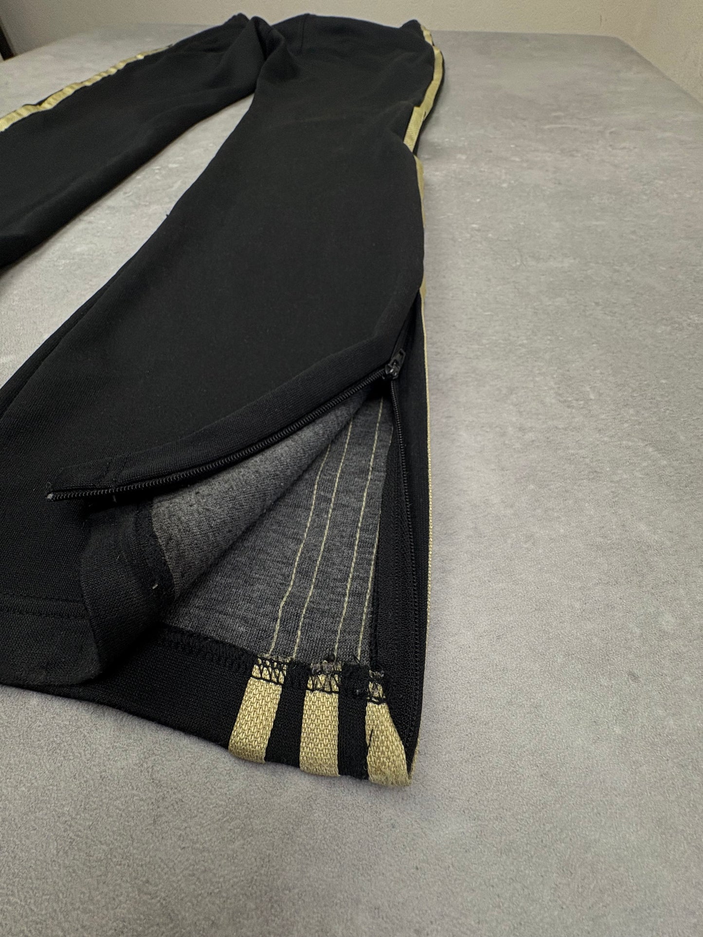 Adidas Firebird Trackpants (S)