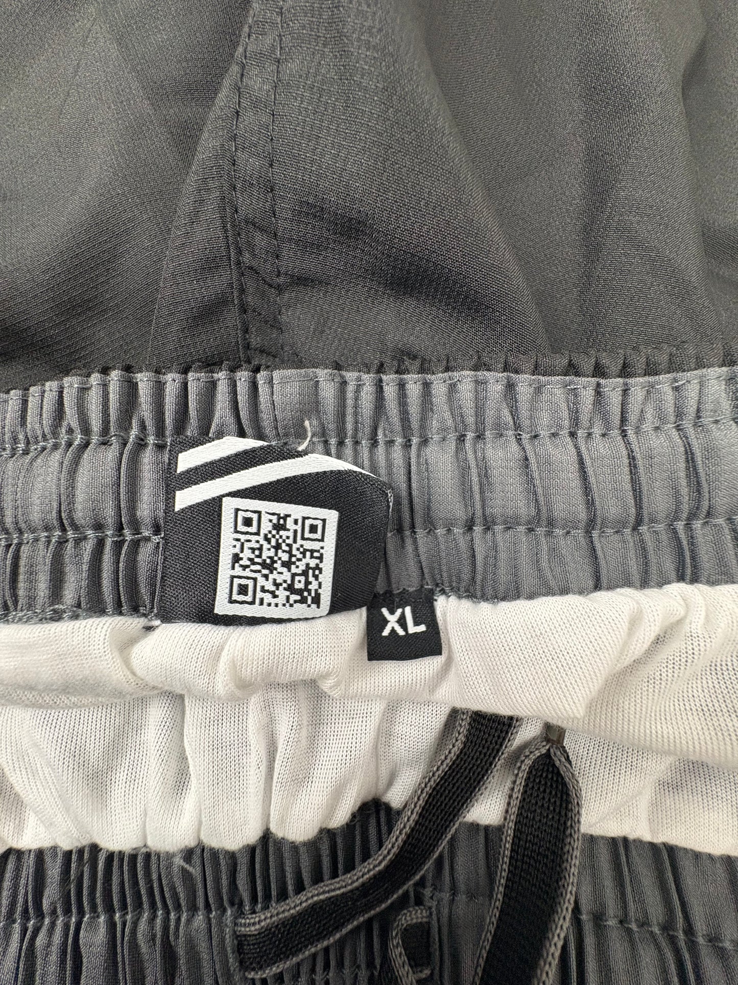 Lonsdale Trackpants (XL)